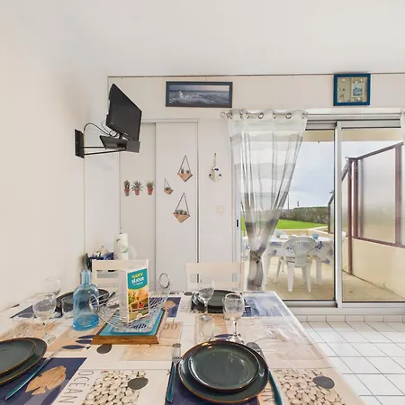 Vue Pour 2 Adultes Et 2 Enfants شقة سانت جيل كروا دي فيي